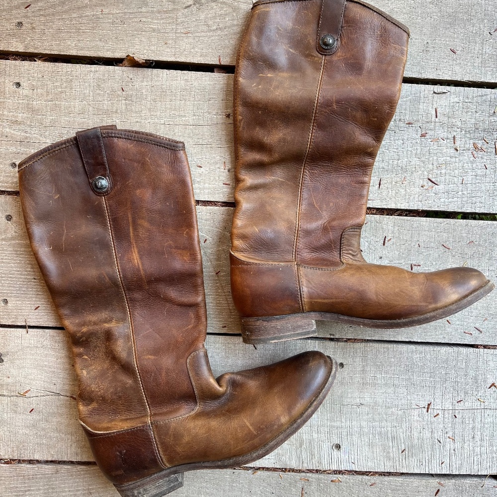 Frye Melissa boots in brown